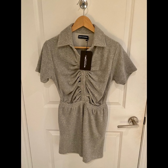 NWT Grey terry romper Pretty Little Thing - Picture 2 of 3